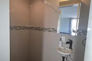 13 Peachtree Ln, Levittown, NY 11756 - Photo 38