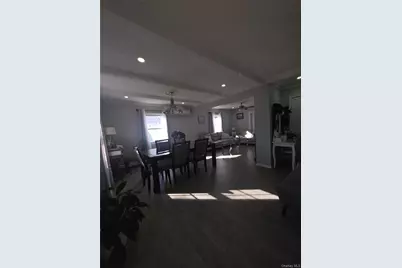 13 Peachtree Lane, Levittown, NY 11756 - Photo 20