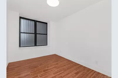 581 Academy Street #GLE, New York, NY 10034 - Photo 8