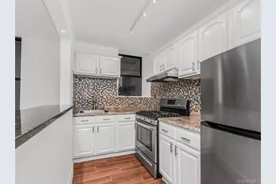 581 Academy Street #GLE, New York, NY 10034 - Photo 6