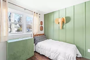 193 Maple Rd, Wading River, NY 11792 - Photo 10