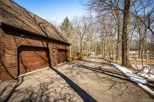 14 Geneva Dr, Hopewell Junction, NY 12533 - Photo 38