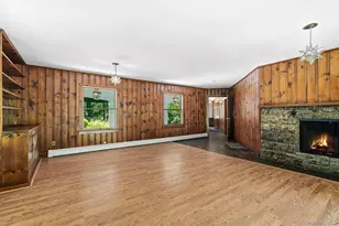 690 Croton Heights Rd, Yorktown Heights, NY 10598 - Photo 4
