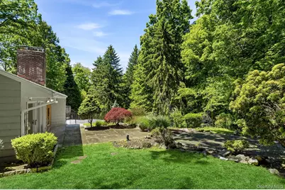 690 Croton Heights Road, Yorktown Heights, NY 10598 - Photo 32