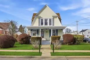 195 Cedar St, Hempstead, NY 11550 - Photo 4