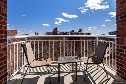 3935 Blackstone Avenue #7D, Bronx, NY 10471 - Photo 6