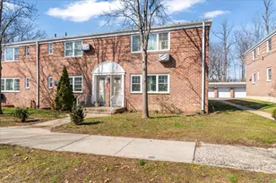 224-07 Kingsbury Ave, Bayside, NY 11364 - Photo 2