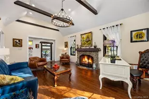 45 Tain Dr, Great Neck, NY 11021 - Photo 4