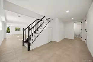 45 Tain Dr, Great Neck, NY 11021 - Photo 18