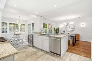 22 Taunton Rd, Scarsdale, NY 10583 - Photo 8