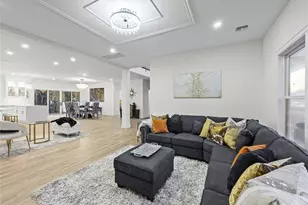 2570 Aster Pl S, Westbury, NY 11590 - Photo 20