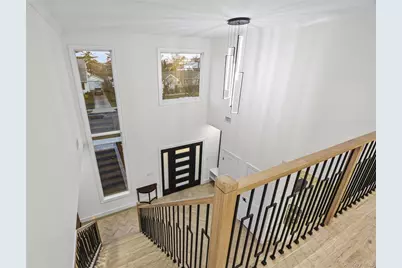 2570 Aster Place S, Westbury, NY 11590 - Photo 4