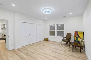 2570 Aster Pl S, Westbury, NY 11590 - Photo 24