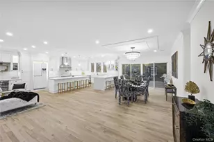 2570 Aster Pl S, Westbury, NY 11590 - Photo 14