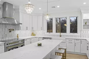 2570 Aster Pl S, Westbury, NY 11590 - Photo 8