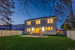 2570 Aster Pl S, Westbury, NY 11590 - Photo 40