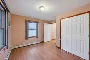 33 Pond Ln, Levittown, NY 11756 - Photo 12