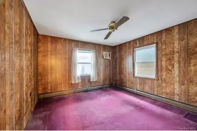 33 Pond Lane, Levittown, NY 11756 - Photo 8