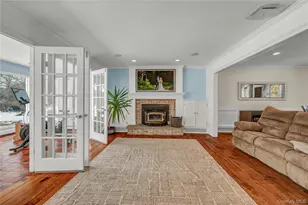 6 Eisenhower Ct, Hopewell Junction, NY 12533 - Photo 4