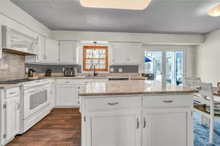 6 Eisenhower Ct, Hopewell Junction, NY 12533 - Photo 8