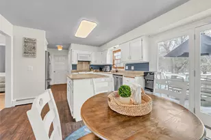 6 Eisenhower Ct, Hopewell Junction, NY 12533 - Photo 10