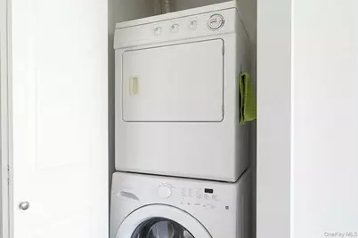 82-73 Country Pointe Circle, Queens Village, NY 11427 - Photo 14