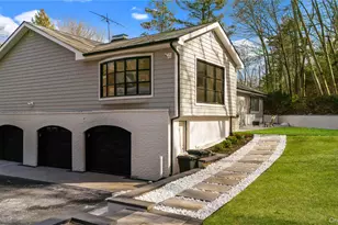 111 Mill River Rd, Upper Brookville, NY 11771 - Photo 44