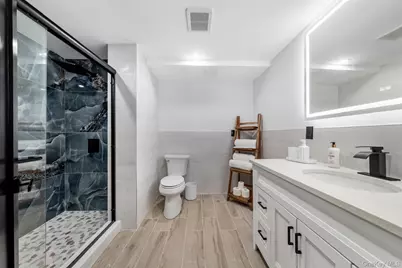 111 Mill River Road, Upper Brookville, NY 11771 - Photo 32