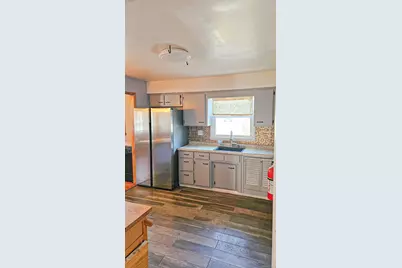 225 Monhagen Avenue, Middletown, NY 10940 - Photo 2