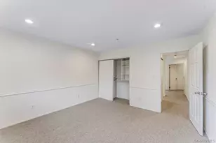 124 Foxwood Dr, Jericho, NY 11753 - Photo 20