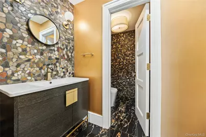 20 Algonquin Circle, Airmont, NY 10952 - Photo 22