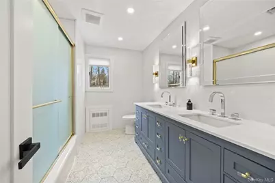 20 Algonquin Circle, Airmont, NY 10952 - Photo 26