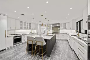 20 Algonquin Cir, Airmont, NY 10952 - Photo 12