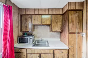 102-29 184th St, Hollis, NY 11423 - Photo 24
