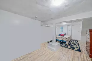 102-29 184th St, Hollis, NY 11423 - Photo 26