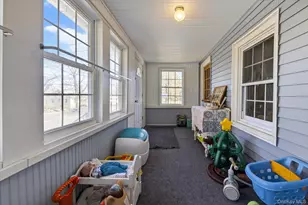 29 Van Burenville Rd, Middletown, NY 10940 - Photo 6