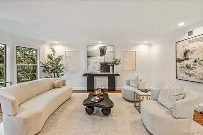 29 Winter Lane, Dix Hills, NY 11746 - Photo 8