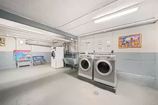 15-30 212th St, Bayside, NY 11360 - Photo 14