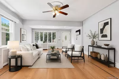 1372 Hollywood Avenue, Bronx, NY 10461 - Photo 4