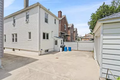1372 Hollywood Avenue, Bronx, NY 10461 - Photo 30