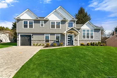 6 Adrienne Drive, Old Bethpage, NY 11804 - Photo 2