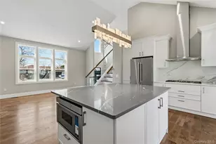 6 Adrienne Dr, Old Bethpage, NY 11804 - Photo 16