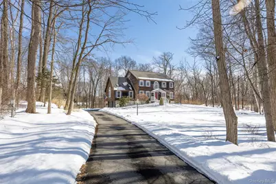 17 Elm Street, Red Hook, NY 12571 - Photo 2