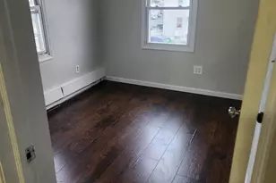 119-49 165th St, Jamaica, NY 11434 - Photo 8