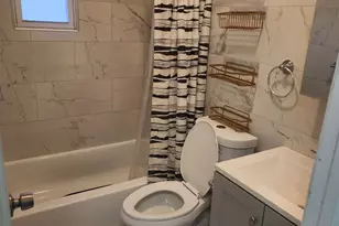 119-49 165th St, Jamaica, NY 11434 - Photo 4