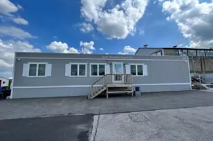 148 City Island Ave, Bronx, NY 10464 - Photo 12