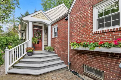 550 Nassau Boulevard, West Hempstead, NY 11552 - Photo 24