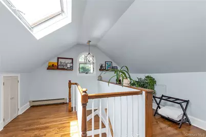 550 Nassau Boulevard, West Hempstead, NY 11552 - Photo 18