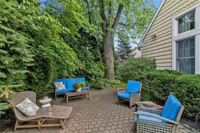 550 Nassau Boulevard, West Hempstead, NY 11552 - Photo 22