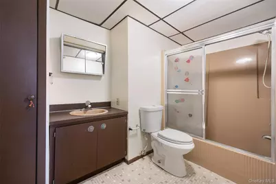 11 Old Post Road E, Port Jefferson, NY 11777 - Photo 10